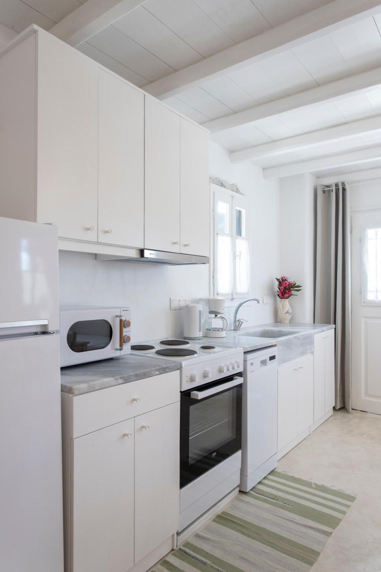 K Homes-Family Stone Suite Tinos Luaran gambar