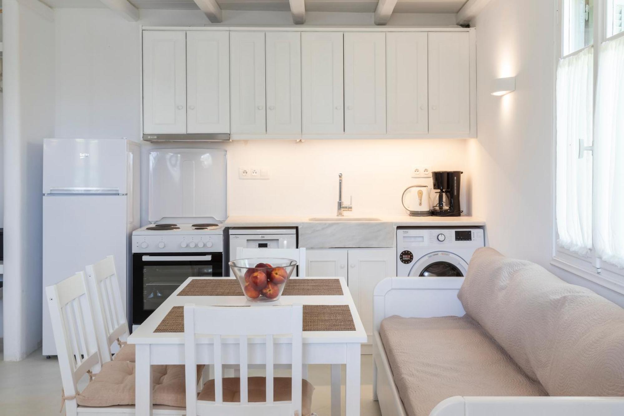 K Homes-Family Stone Suite Tinos Luaran gambar