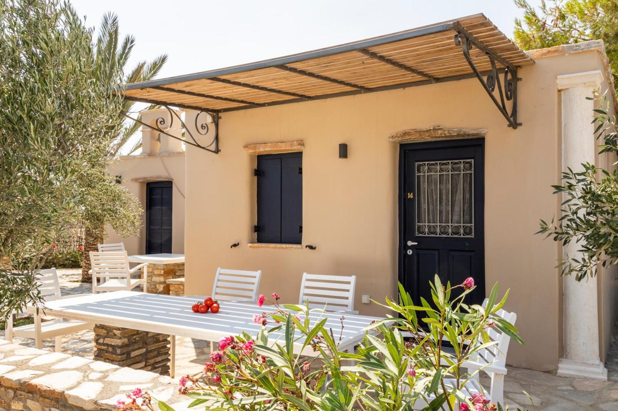 K Homes-Family Stone Suite Tinos Luaran gambar